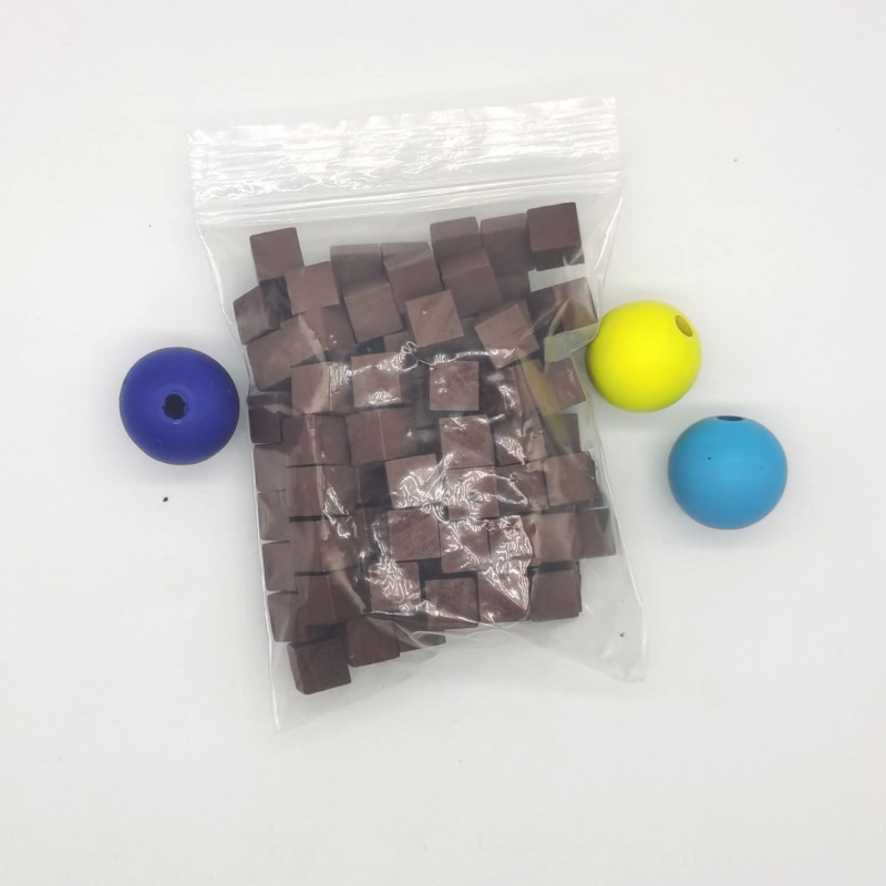 100 Pz/lotto 10mm Cubi di Legn - Board Game Vector recensione e prezzo