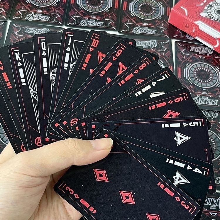 54 Carte da Gioco Cartoon Iron - Board Game Card recensione e prezzo
